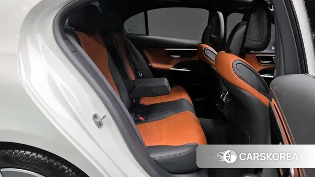 Mercedes-Benz C-Class W206 2025 Белый из Кореи, фото 3