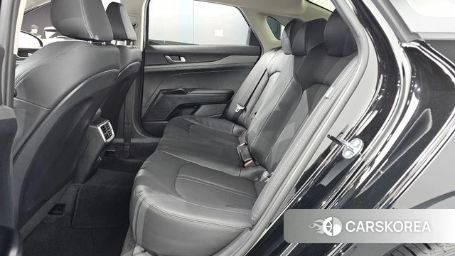 Kia K5 3rd generation 2023 Черный из Кореи, фото 3