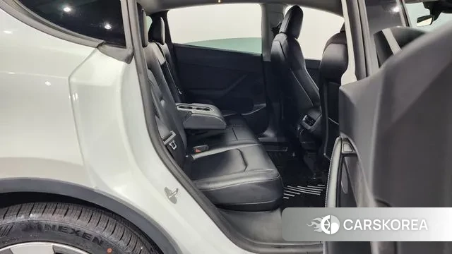 Tesla Model Y 2022 Белый из Кореи, фото 3