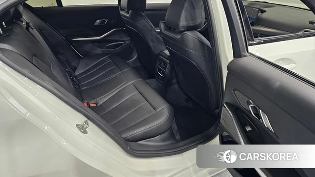 BMW 3 Series (G20) 2026 Белый из Кореи, фото 3