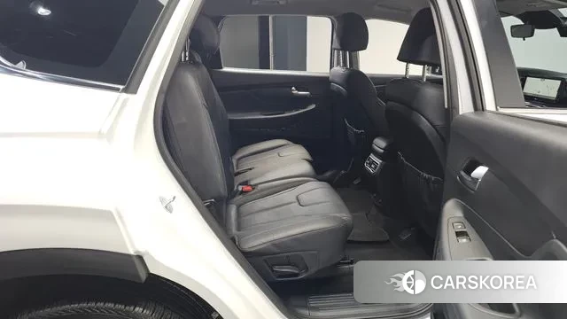 Hyundai The New Santa Fe 2023 Белый из Кореи, фото 3