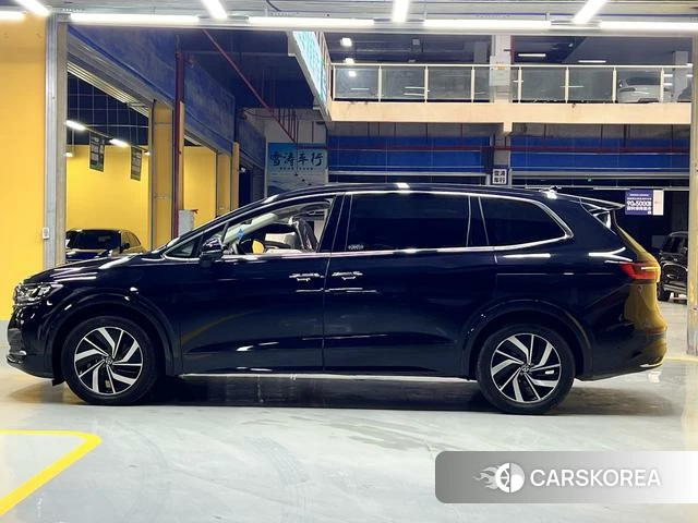 Volkswagen Weiran 2023 Черный из Китая, фото 3