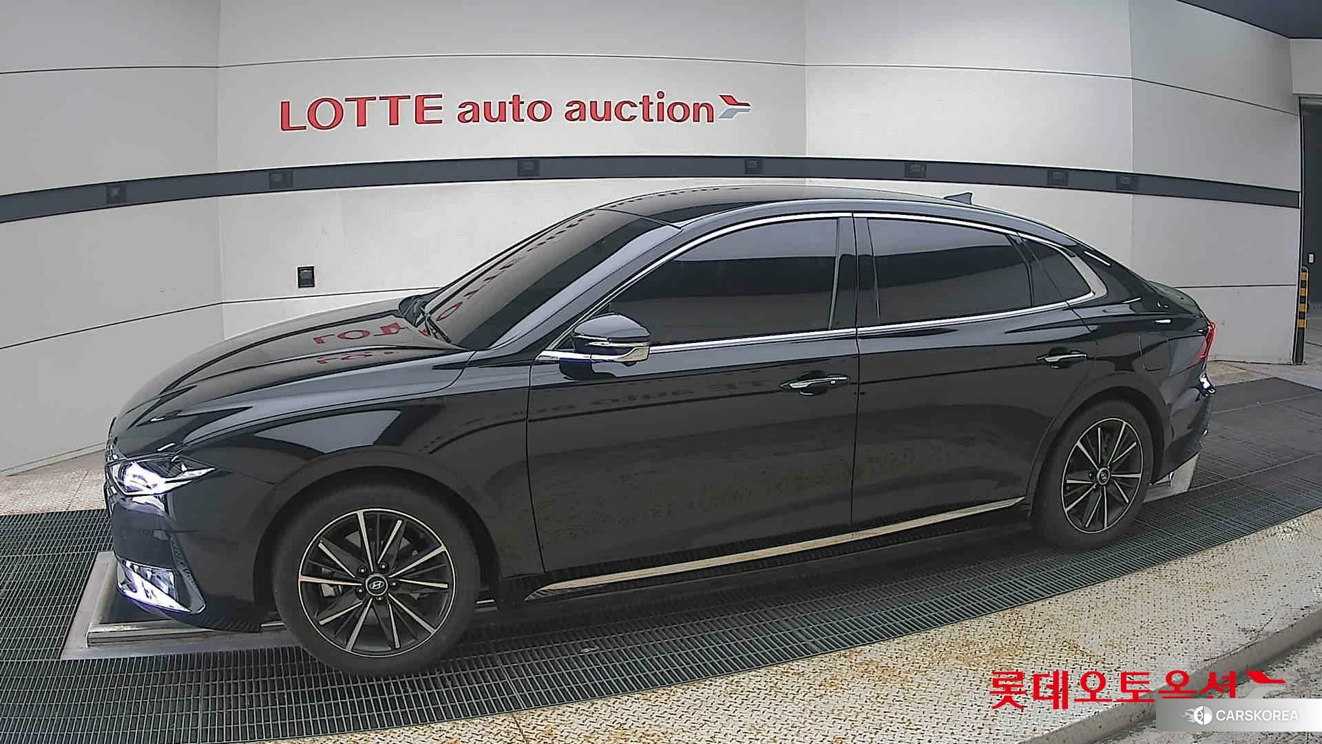 Hyundai Grandeur 2023 Abyss Black Pearl из Кореи, фото 3