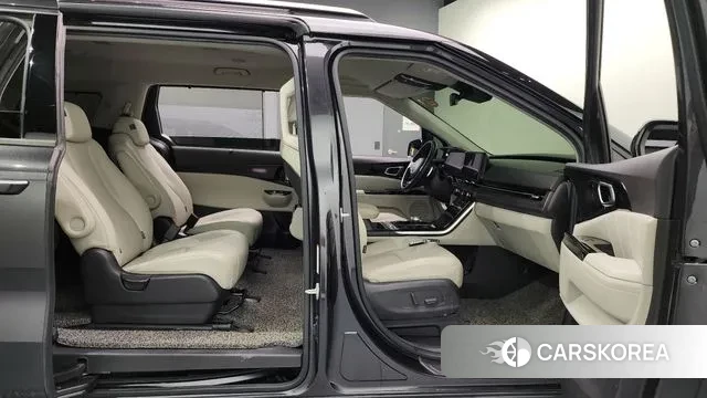 Kia Carnival 4th generation 2020 Черный из Кореи, фото 3