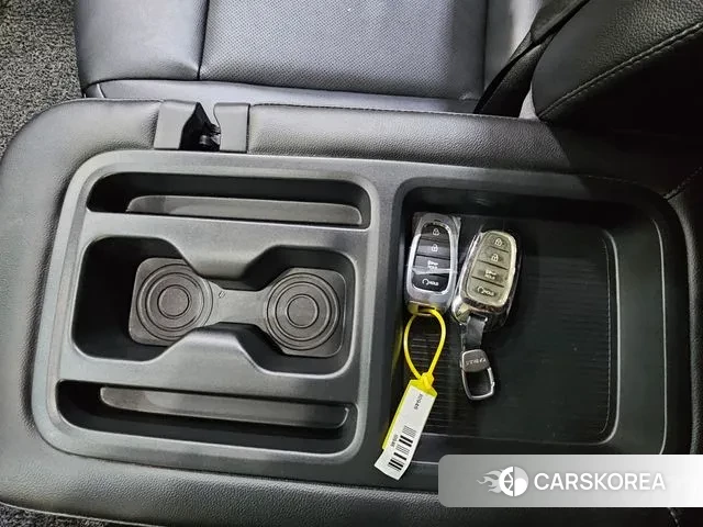 Hyundai Staria 2022 Черный из Кореи, фото 3