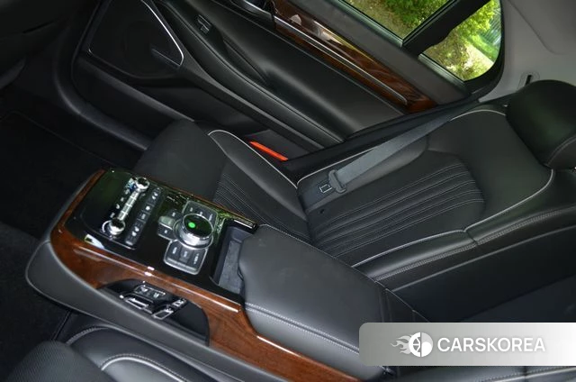 Genesis EQ900 2018 Черный из Кореи, фото 3