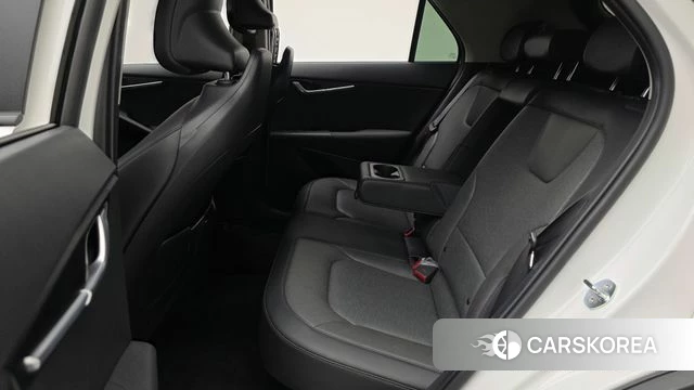 Kia Di Ol Nu Niro 2024 Белый из Кореи, фото 3