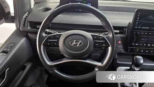 Hyundai Staria 2021 Серебристо-серый из Кореи, фото 3