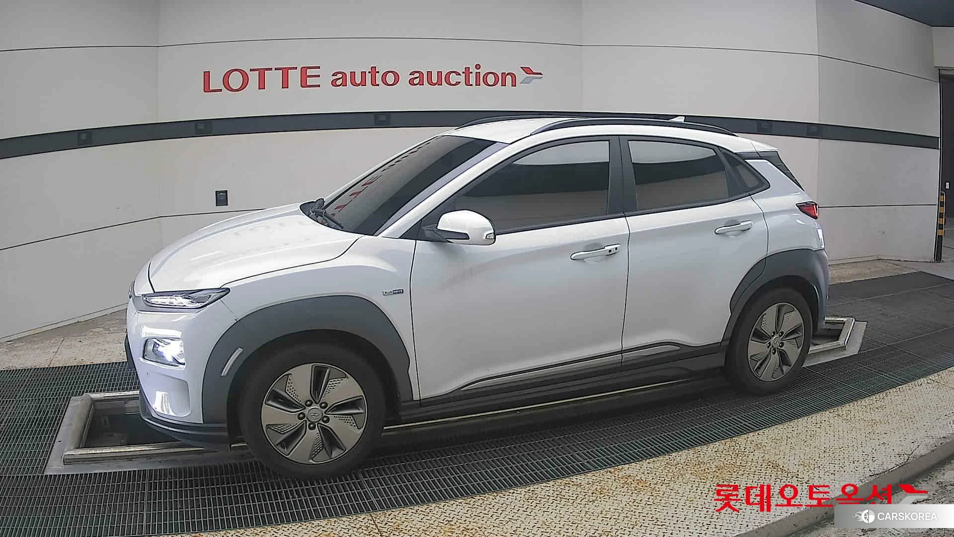 Hyundai KONA Electric 2020 Chokwhite из Кореи, фото 3