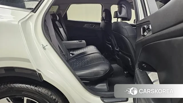 Kia Sportage 5th Generation 2024 Белый из Кореи, фото 3