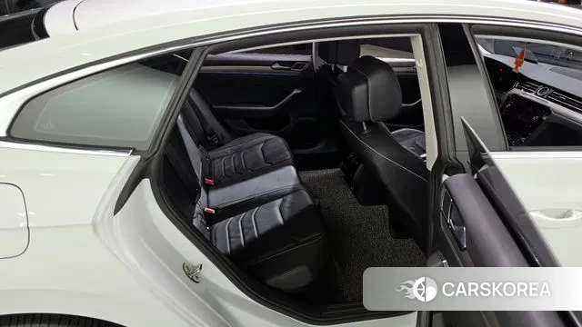 Volkswagen Arteon 2019 Белый из Кореи, фото 3