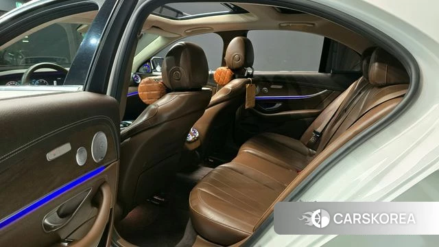 Mercedes-Benz E-Class W213 2019 Белый из Кореи, фото 3