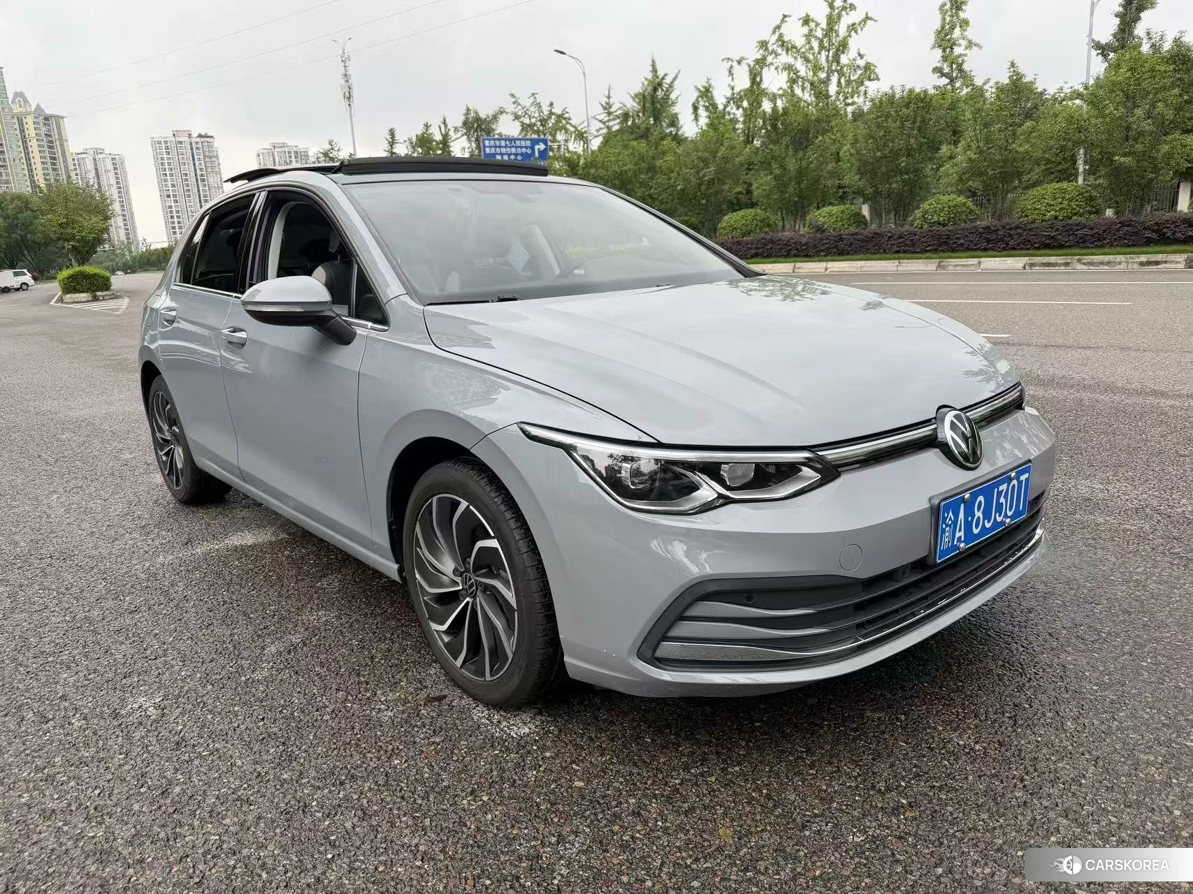 Volkswagen Golf 2020 Темно-серый из Китая, фото 3