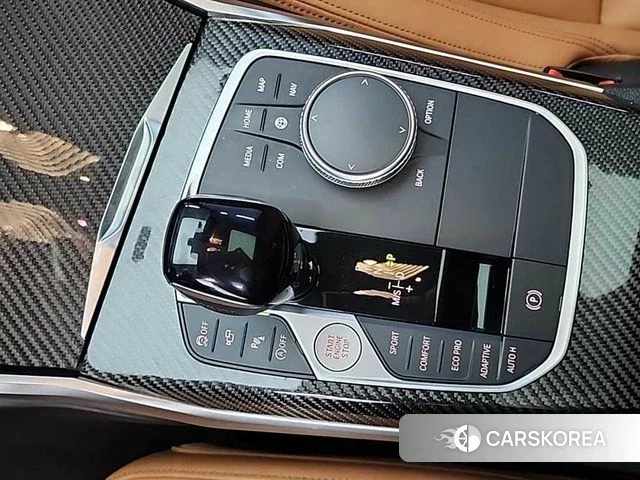 BMW 3 Series (G20) 2022 Белый из Кореи, фото 3