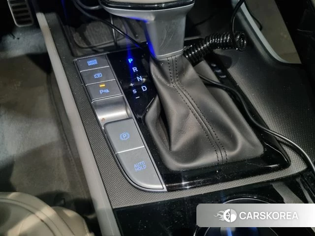 Hyundai The New Avante (CN7) 2023 Белый из Кореи, фото 3