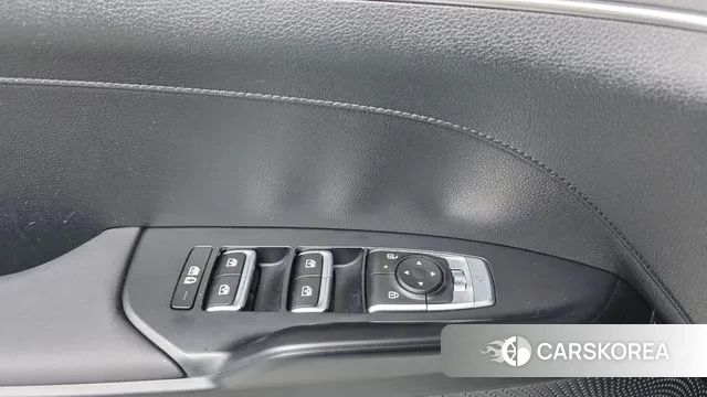 Kia The New K5 3rd generation 2025 Белый из Кореи, фото 3