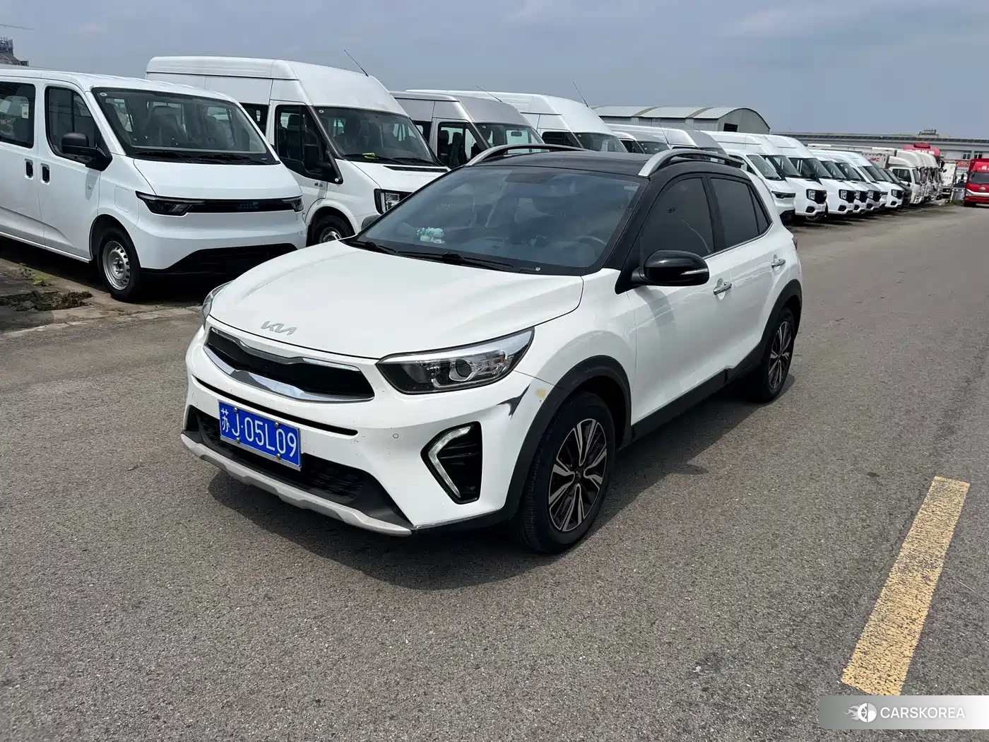 Kia KX1 2022 Белый из Китая, фото 3