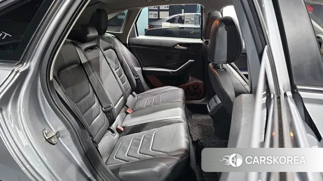 Volkswagen 7th Generation of Jetta 2020 Серебристо-серый из Кореи, фото 3