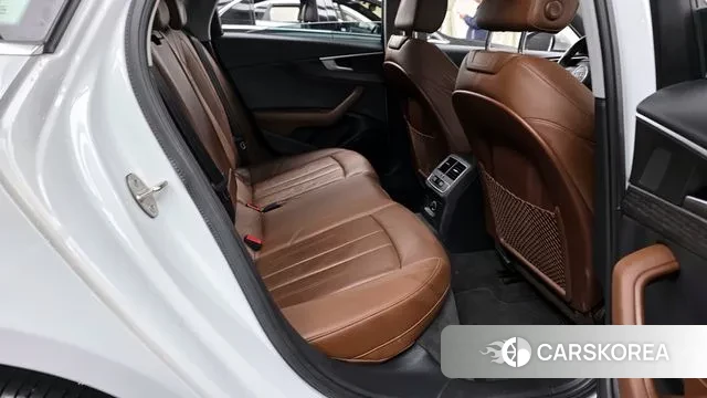 Audi A4 (B9) 2018 Белый из Кореи, фото 3