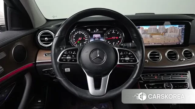 Mercedes-Benz E-Class W213 2019 Белый из Кореи, фото 3