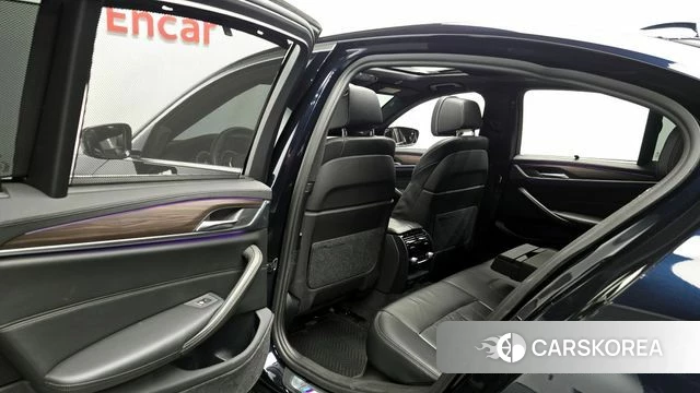 BMW 5 Series (G30) 2018 Синий из Кореи, фото 3