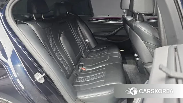 BMW 5 Series (G30) 2019 Черный из Кореи, фото 3