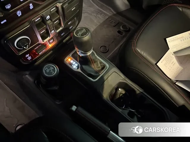 Jeep Wrangler (JL) 2019 Черный из Кореи, фото 3