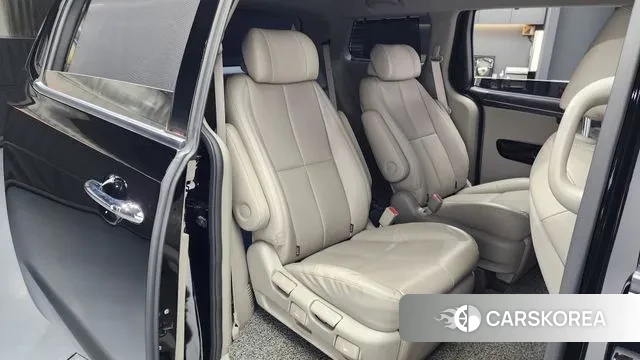 Kia The New Carnival 2018 Черный из Кореи, фото 3