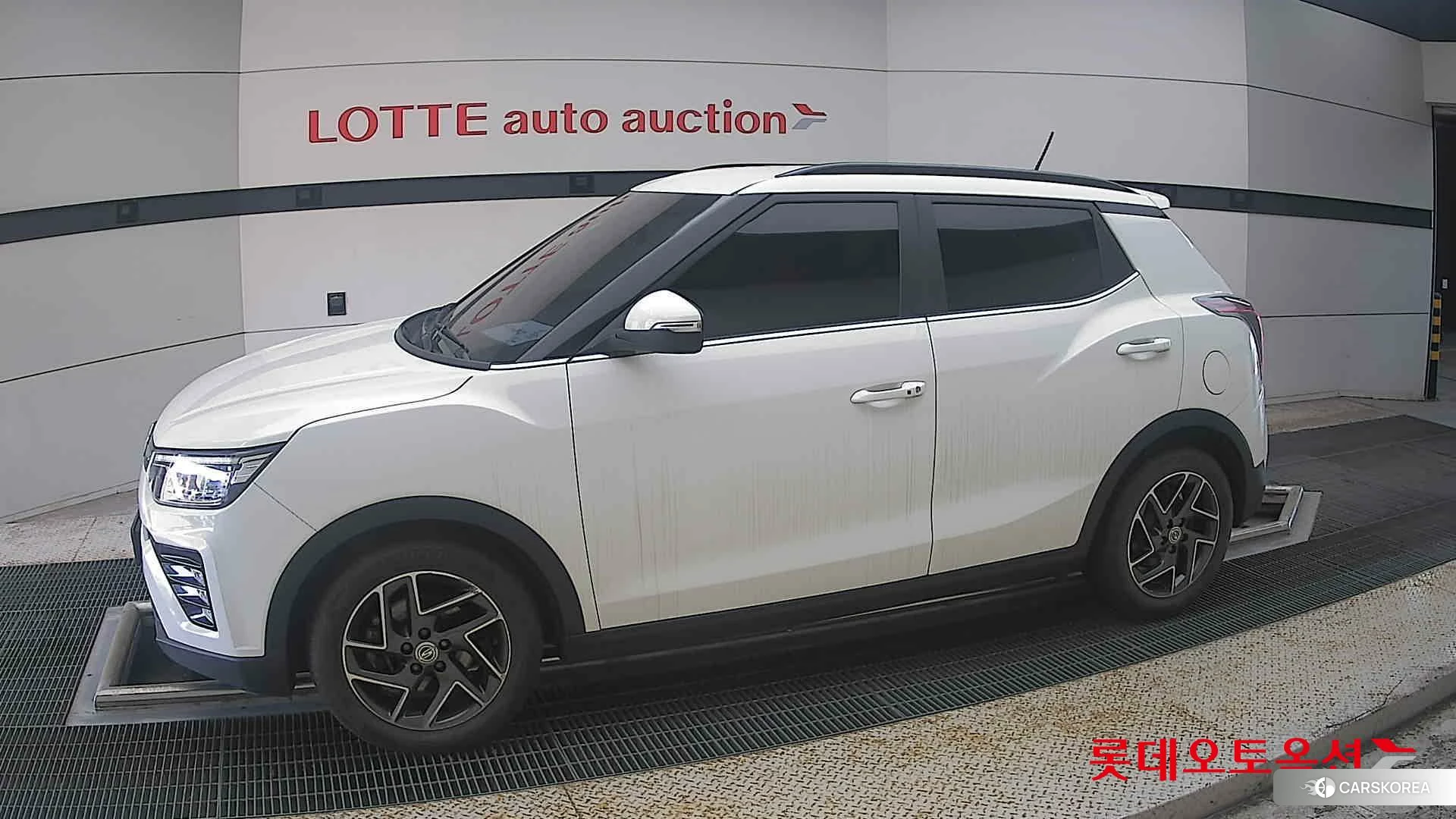 SsangYong Tivoli 2022 Grand White из Кореи, фото 3