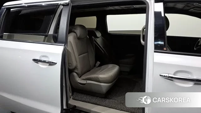Kia All New Carnival 2018 Белый из Кореи, фото 3