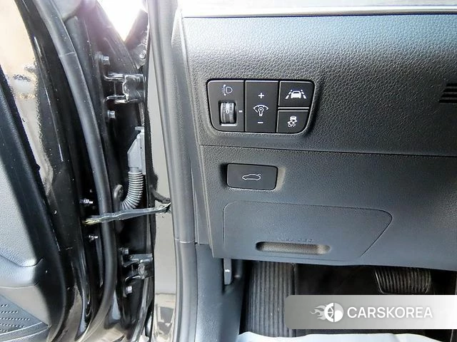 Kia K5 3rd generation 2023 Черный из Кореи, фото 3