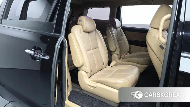 Kia The New Carnival 2018 Черный из Кореи, фото 3