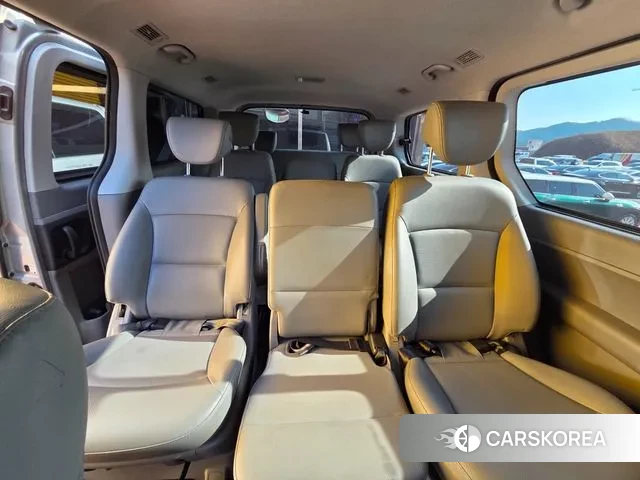 Hyundai The New Grand Starex 2020 Серебристо-серый из Кореи, фото 3