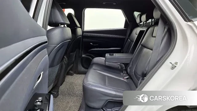 Hyundai Tucson Hybrid (NX4) 2021 Белый из Кореи, фото 3