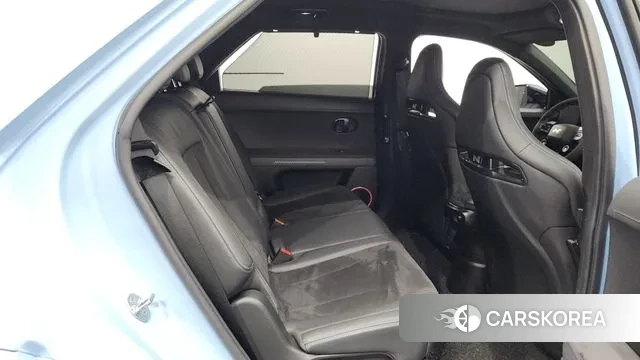 Hyundai Ionic 5 2024 Небесно-голубой из Кореи, фото 3