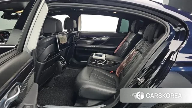 BMW 7 Series (G11) 2019 Черный из Кореи, фото 3