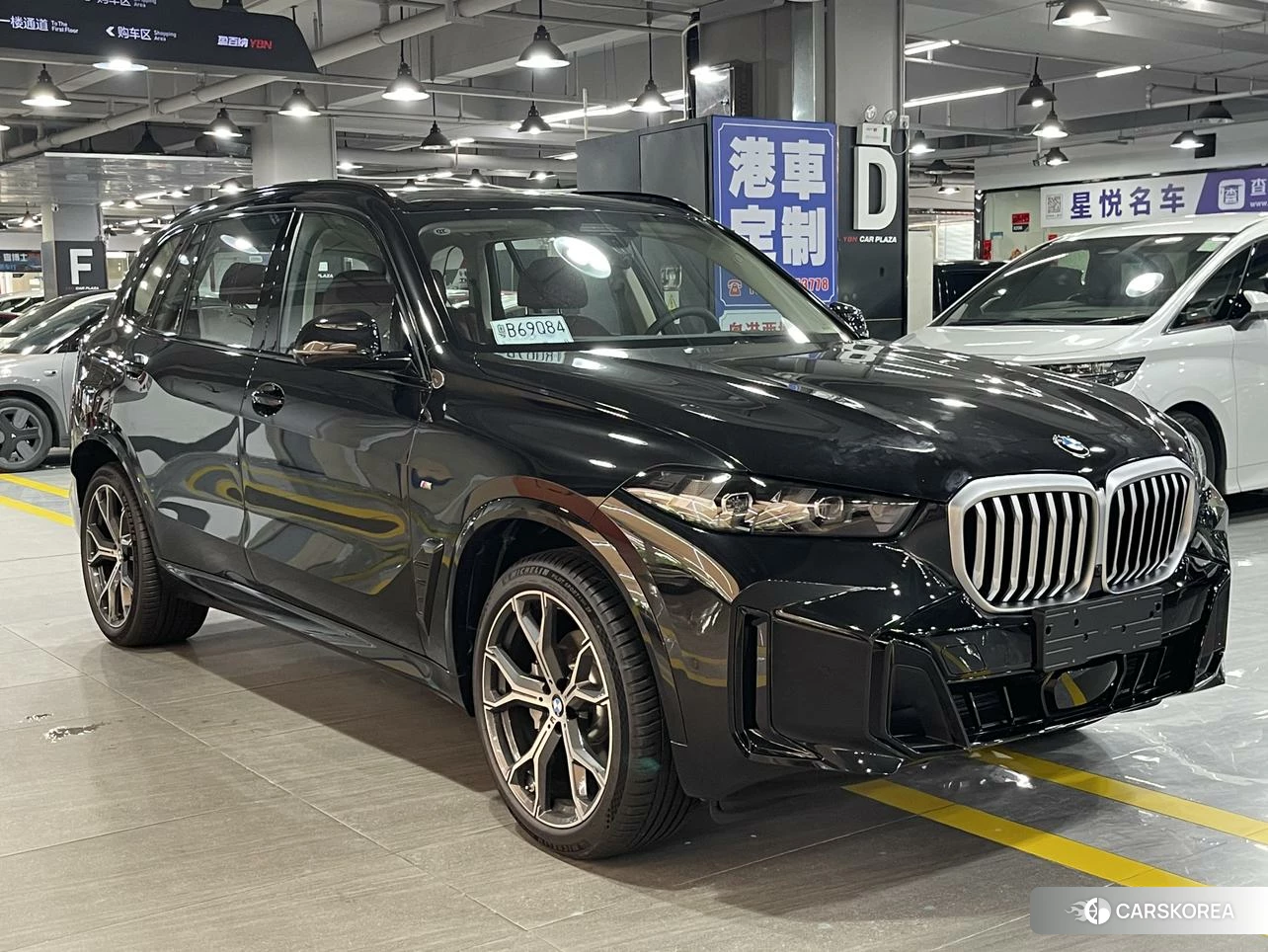 BMW X5 2026 Черный из Китая, фото 3