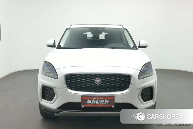 Jaguar E-PACE 2024 Белый из Китая, фото 3