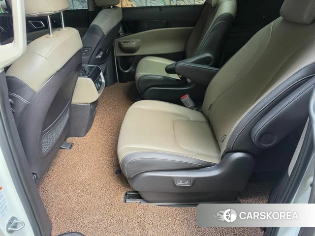 Kia The New Carnival 4th Generation 2023 Белый из Кореи, фото 3