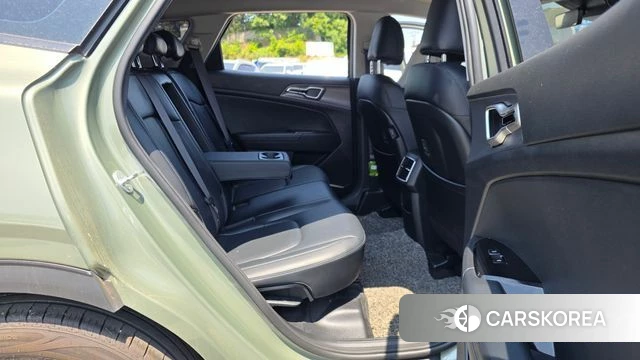 Kia Sportage 5th Generation 2022 Светло-зеленый из Кореи, фото 3