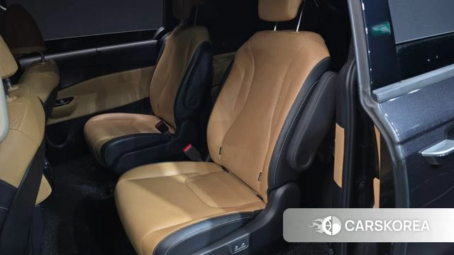 Kia Carnival 4th generation 2021 Серый из Кореи, фото 3
