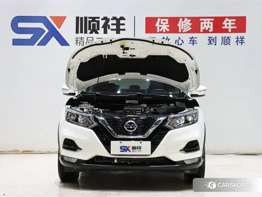Nissan Qashqai 2022 Белый из Китая, фото 3
