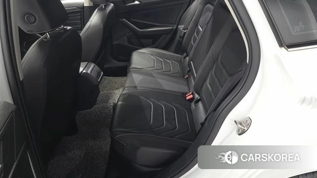 Volkswagen 7th Generation of Jetta 2022 Белый из Кореи, фото 3