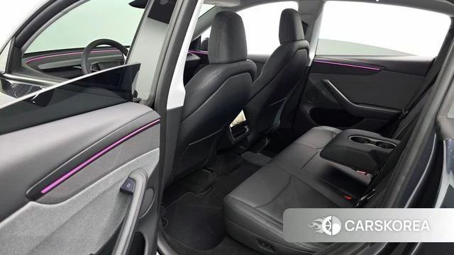 Tesla Model Y 2025 Серый из Кореи, фото 3