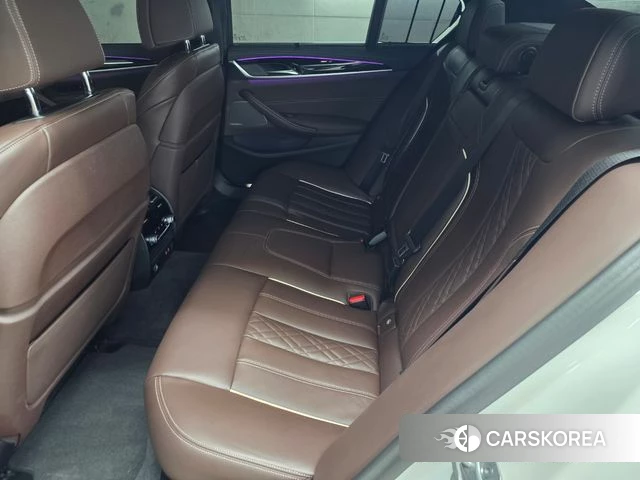 BMW 5 Series (G30) 2022 Белый из Кореи, фото 3