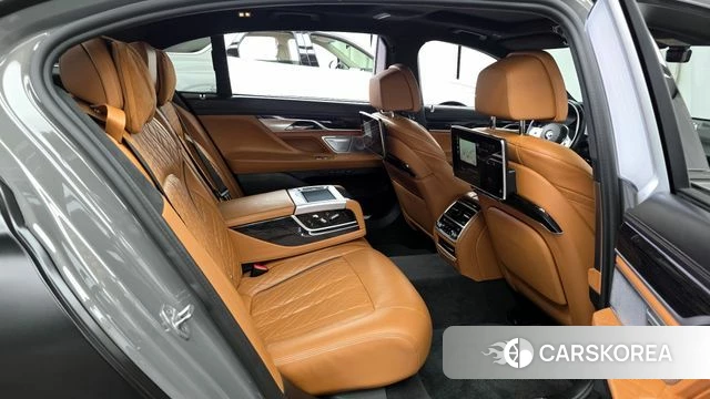 BMW 7 Series (G11) 2020 Черный из Кореи, фото 3