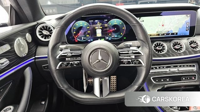 Mercedes-Benz E-Class W213 2022 Белый из Кореи, фото 3