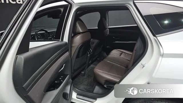 Hyundai The New Tucson (NX4) 2024 Белый из Кореи, фото 3