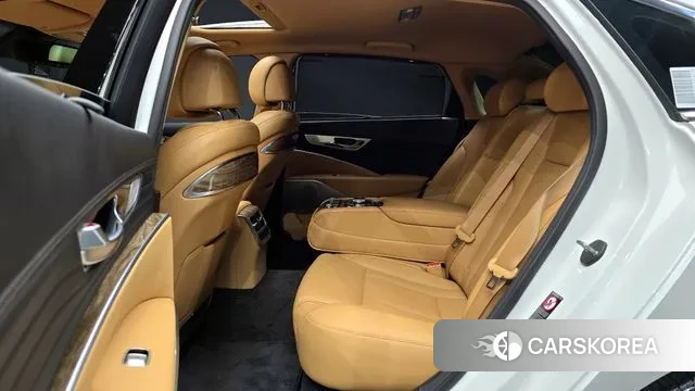 Kia More K9 2021 Белый из Кореи, фото 3