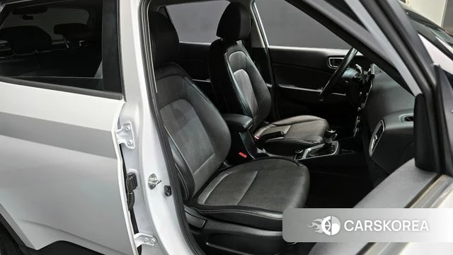 Hyundai Venue 2020 Белый из Кореи, фото 3